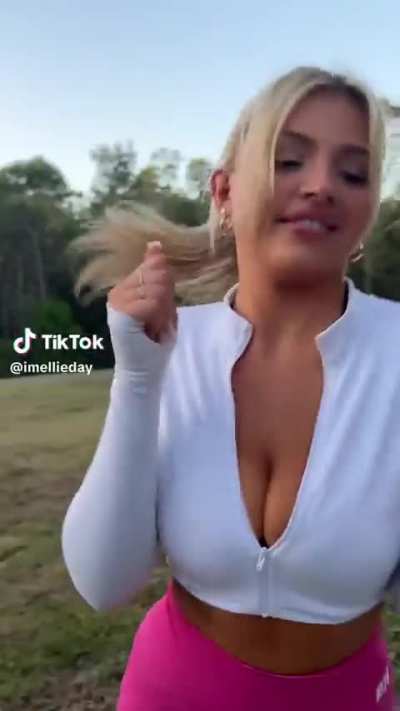 @imellieday