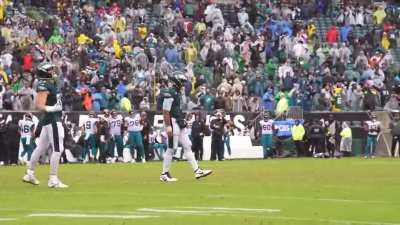 [Highlight] When you walk off the field as the only 4-0 team in the NFL
