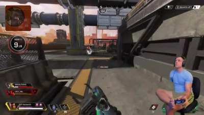 This guy deserves nothing but respect. A one armed veteran going by the name of “ToeYouUp“ on Twitch getting his first Apex win. Incredible.