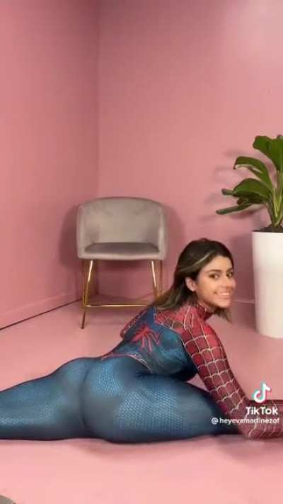 Spider-Man got Ass 😍😍