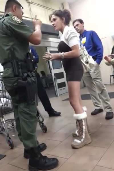 Chick got caught shoplifting n left her baby