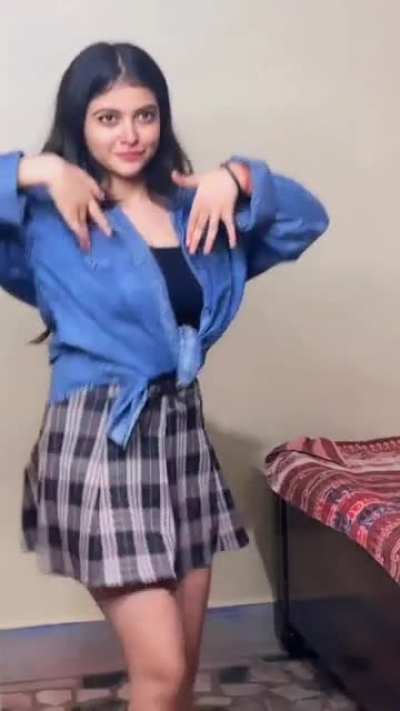 *In This Video : Riya Pandey , *Social Media Handle : @riyapandey_____ (Instagram)