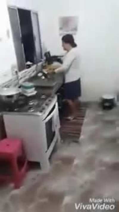 F pelo rapaz