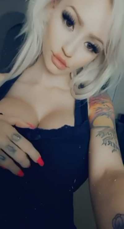 Use my titties for your pleasure 💦