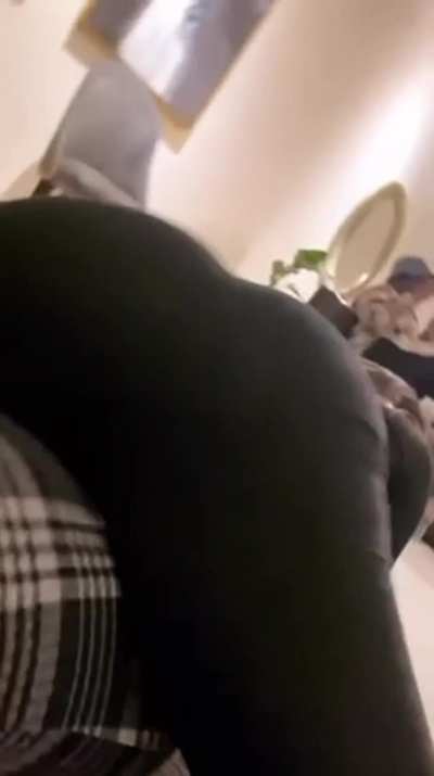 😩