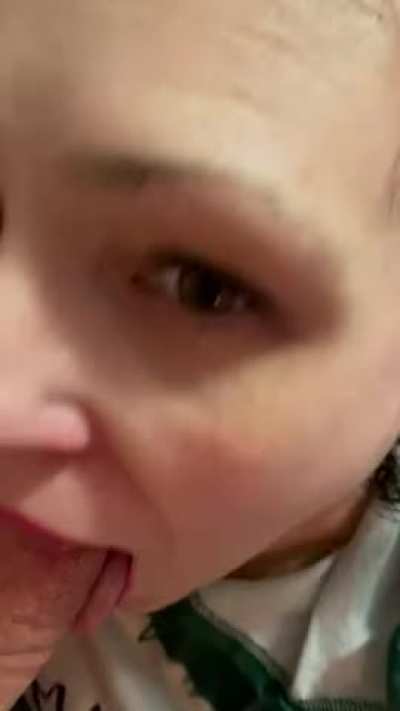 It&rsquo;s the eye contact