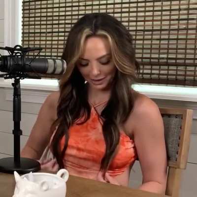 Cassie Lee