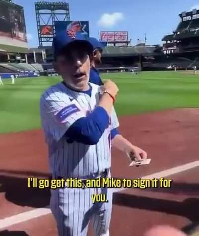 LoDuca comes correct - Saw this in another sub and figured this is as good as it gets for a kid collector