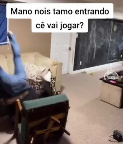 Jogar com os amigos &eacute; bom d+