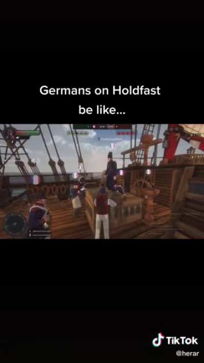 When your captain isn't paying attention to the battle