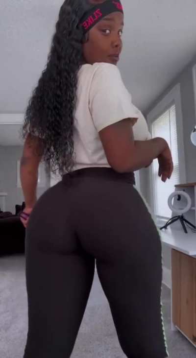 New drop 🍑