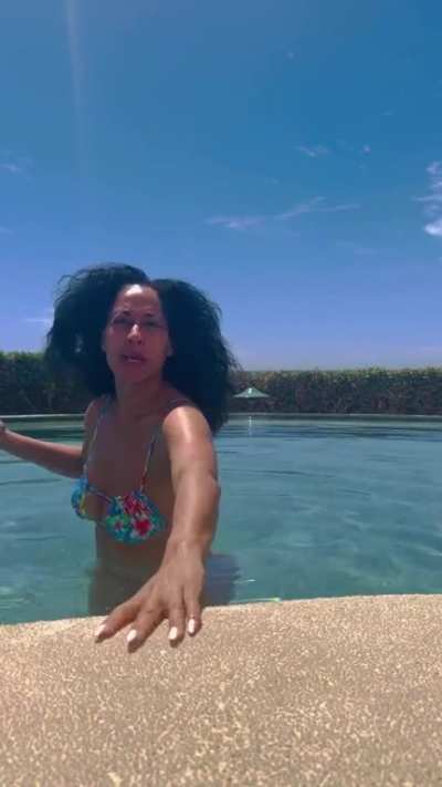 Pool Vid 🏊‍♂️❤️