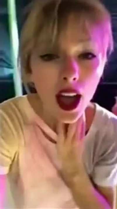 Braless Taylor