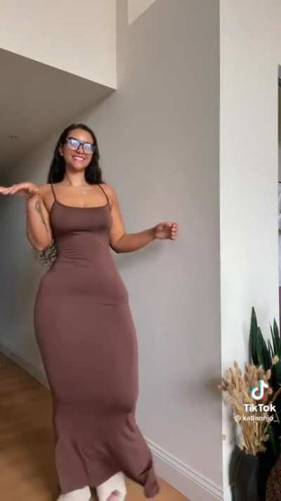 @katiannjo_