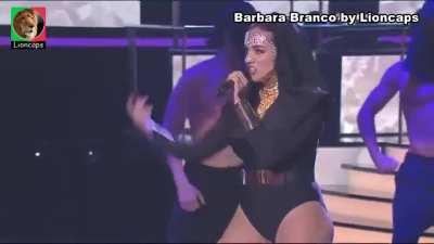 Barbara Branco nice wedgie at the end.