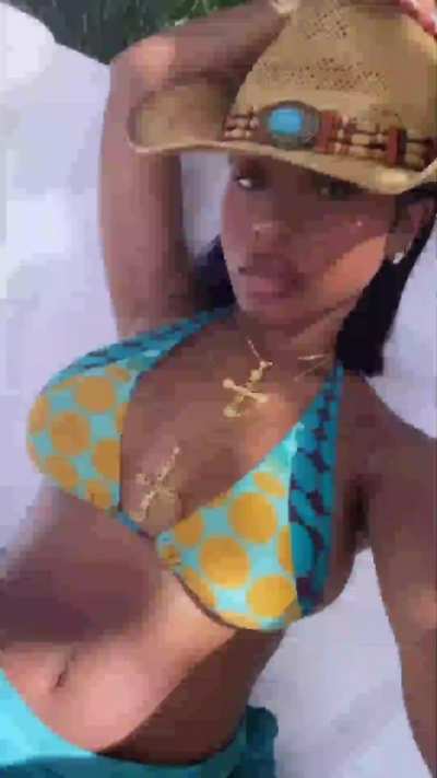 💙💛