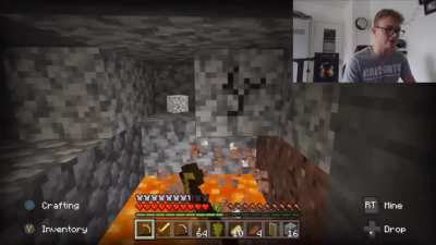 When you don&rsquo;t know how to minecraft haha