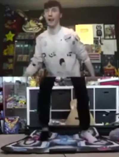 dawko goes to macdonals. i am so happy for him.