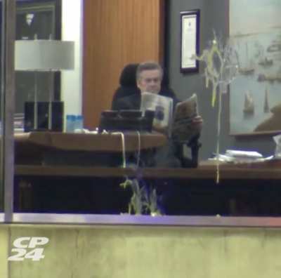 Toronto Mayor&rsquo;s Office Gets Egged on His Last Day After Resignation