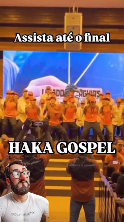 Grupo Legend&aacute;rios performando o Haka