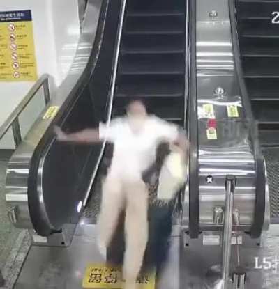 No I will not attempt to balance my bag for a moment on an already convenient stairway built to make my life easier.