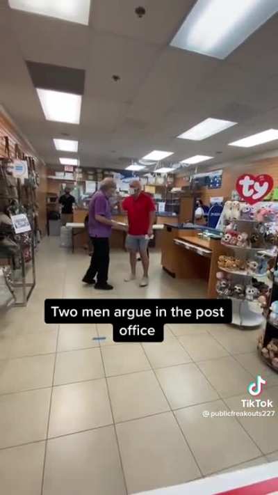 2 old dudes fighting at the post office