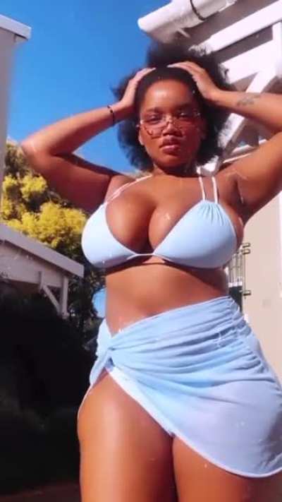 @jess_mkhize