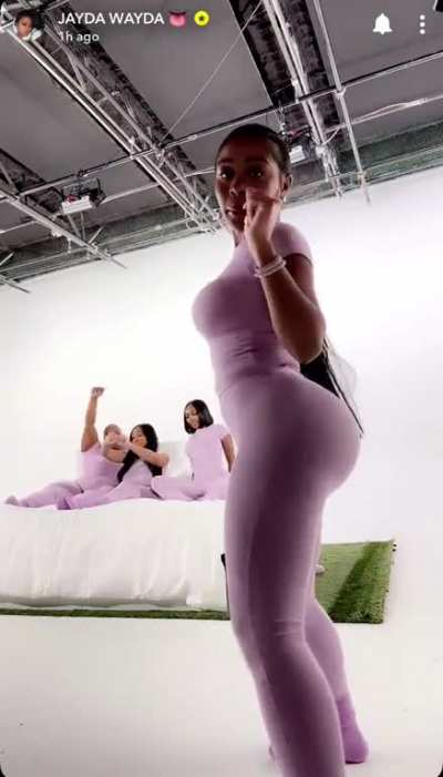 Twerk 🍇