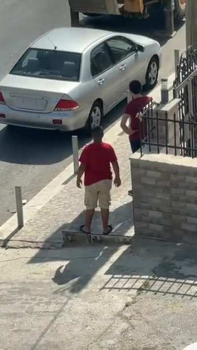 No tow truck? No problemo.