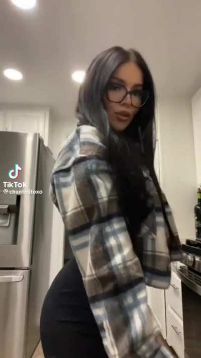@chantelito