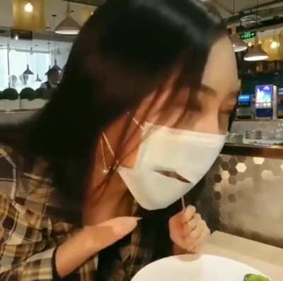 Remember! Please wear your facemasks at all times