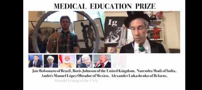 Por si no lo vieron... Aqu&iacute; est&aacute; el momento en que L&oacute;pez Obrador recibe el premio Ig Nobel en la categor&iacute;a de "Educaci&oacute;n M&eacute;dica"