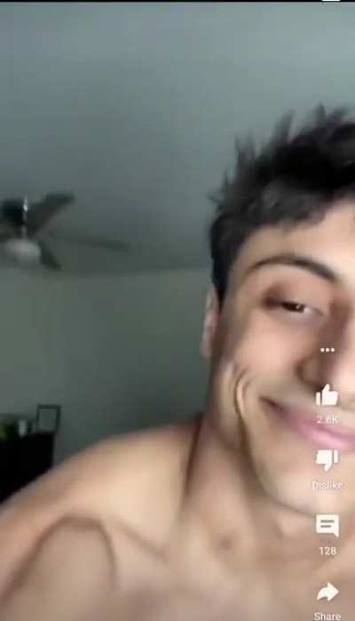 Your yearly cringe dose in one video, what a charming cool iNflUncEr