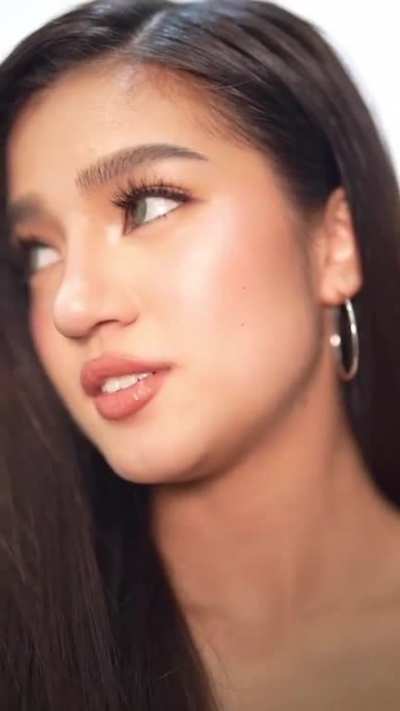 Belle Mariano 