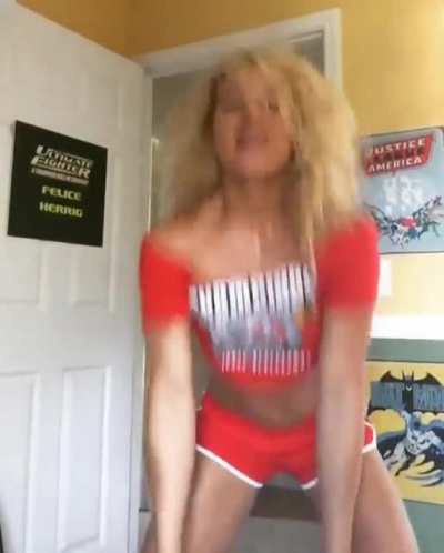 Felice Herrig Dancing