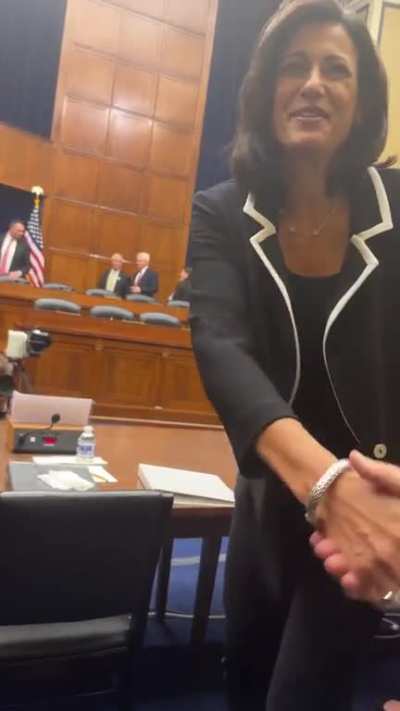 BOOM! NAILED HER! FORMER GREEN BERET CONFRONTS CDC DIRECTOR! THAT'S HOW WE DO! FREE SPEECH THESE VAMPIRES EVERYWHERE THEY ROAM! THE SPIRIT OF OUR REPUBLIC IS RISING!