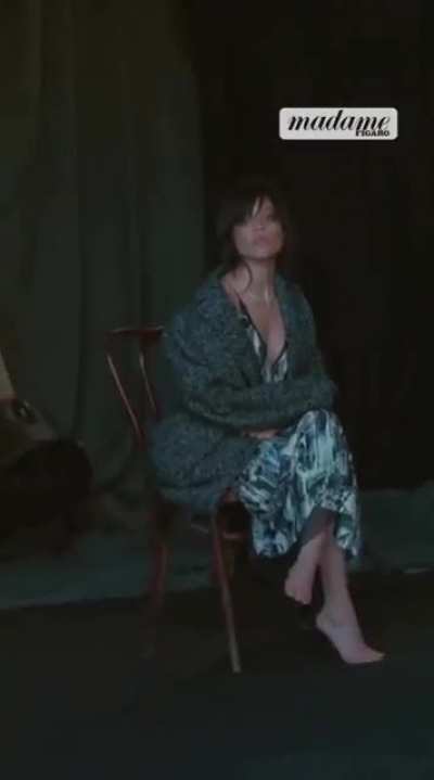 Jenna&rsquo;s beautiful bare feet