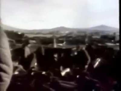 Artillery battery of Artillery Group 3 of the Argentine Army attacking British positions during the Battle of Mount Longdon in the Malvinas War, 1982