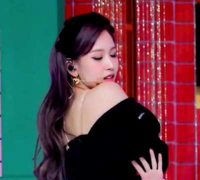201029 - Mina knows no mercy