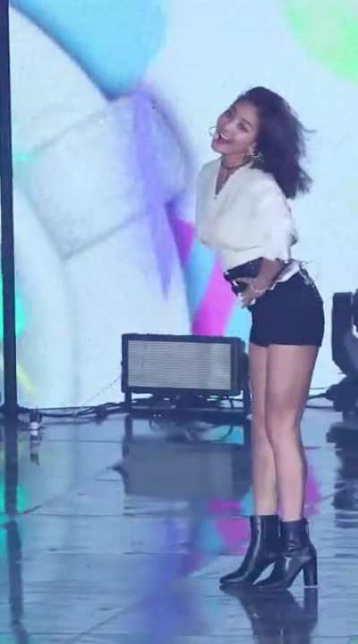 PARK JIHYO
