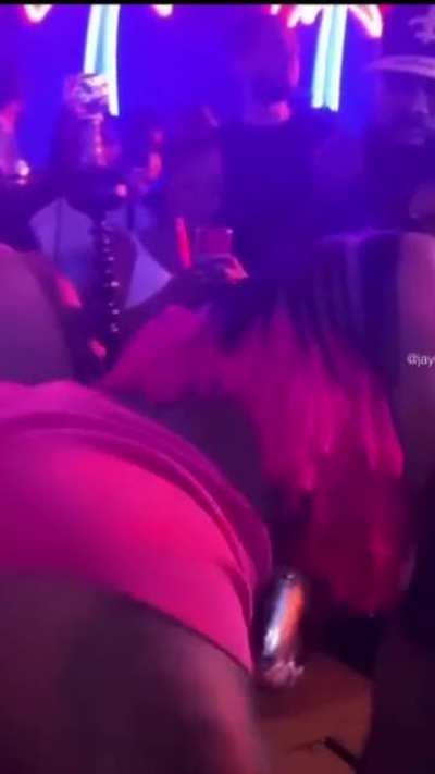 🍑