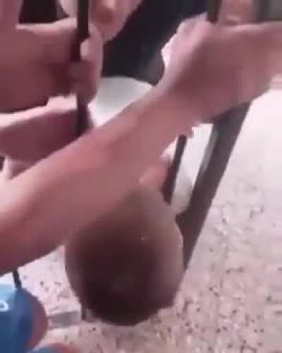 Попался.