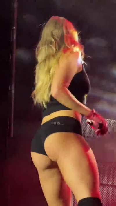 Luisa sonza mostrando seu maior talento