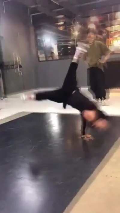 this kids' moves