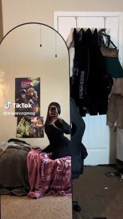 she&rsquo;s getting more active 😍