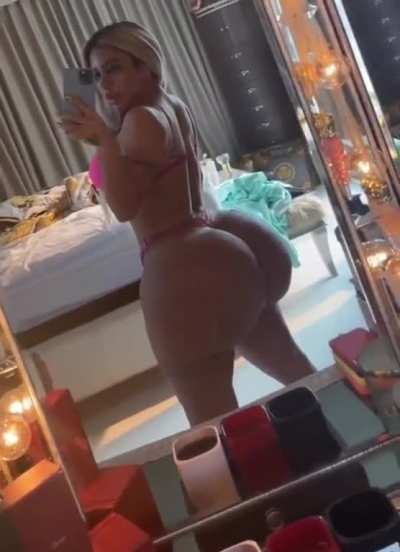 ass so fat