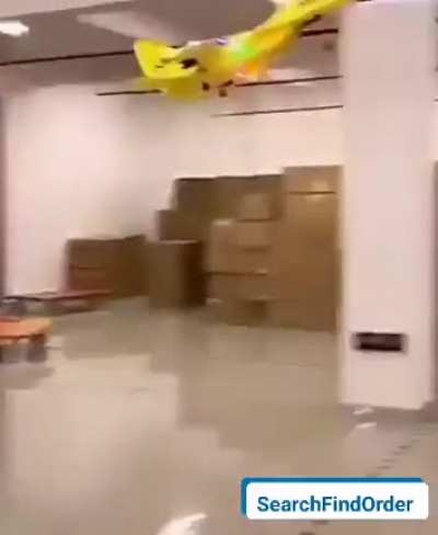 Не, ну тут точно без склеек не обошлось!