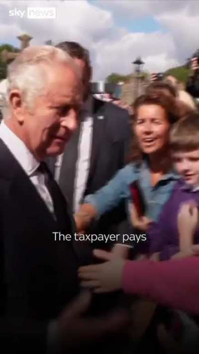 Beautiful. In Cardiff today, Charles was heckled: "While we struggle to heat our homes, we have to pay for your parade."