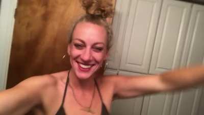 Lip sync #2 (&amp;amp; how does one follow the other posts with Chris Stapleton and Willie anyway?!). Calling this a triple-double! **Triple threat with local beer, booze, and smoke. **Also having a little threesome in the shower with Aaron and Willie. #local