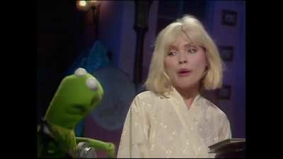 Debbie Harry in 1980, singing "The Rainbow Connection" with Kermit on the Muppet Show